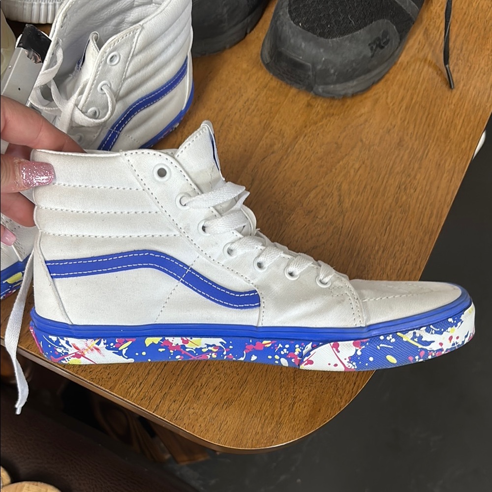 Vans High-Top Sneakers in White and Blue with Splatter Sole